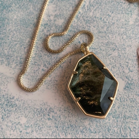 NWT Kendra Scott Kalani Rose Gold Necklace - Picture 5 of 16